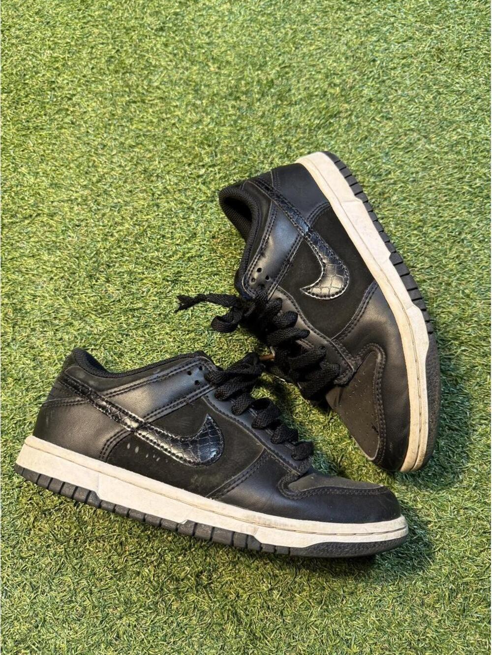 Nike Dunk Low Panda Black Sneakers Size US 5Y